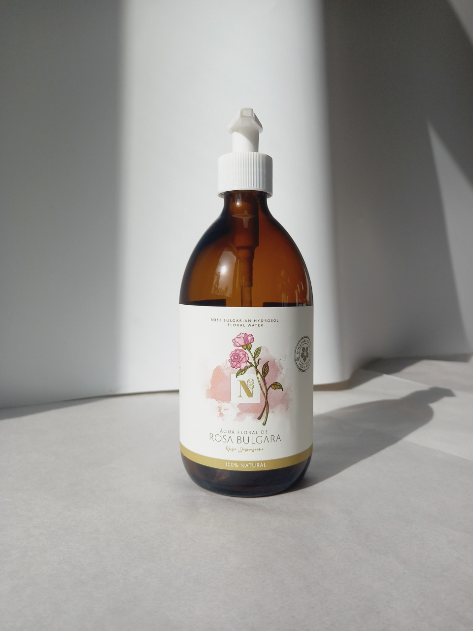 Água floral de rosa búlgara