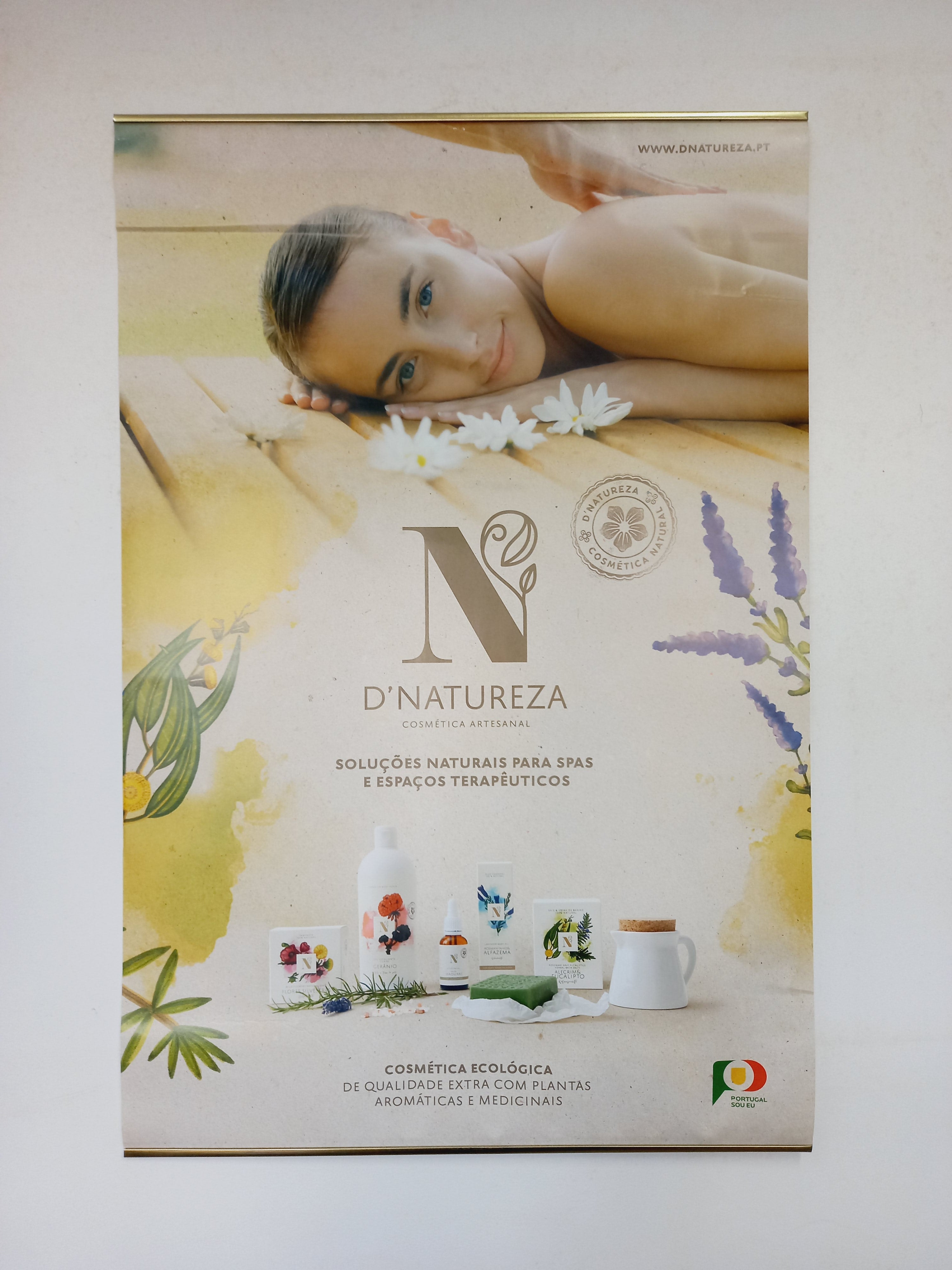 Poster publicitário D´NATUREZA c/calhas douradas