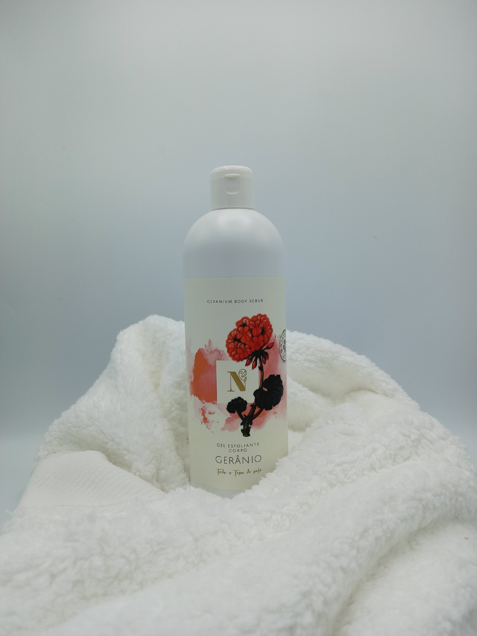 Gel esfoliante de corpo de gerânio 500 ml